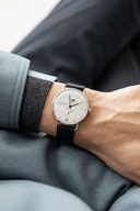 Men's watch / unisex  NOMOS GLASHÜTTE, Metro Date Power Reserve / 37mm, SKU: 1101 | watchapproach.com