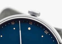 Men's watch / unisex  NOMOS GLASHÜTTE, Metro Neomatik Midnight Blue / 35mm, SKU: 1110 | watchapproach.com