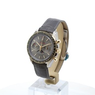 Men's watch / unisex  OMEGA, Speedmaster Moonphase Co Axial Master Chronometer Chronograph / 44.25mm, SKU: 304.23.44.52.06.001 | watchapproach.com