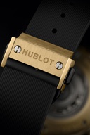 Men's watch / unisex  HUBLOT, Classic Fusion Chronograph Yellow Gold / 42mm, SKU: 541.VX.1130.RX | watchapproach.com