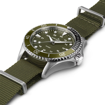 Men's watch / unisex  HAMILTON, Khaki Navy Scuba Quartz / 37mm, SKU: H82241961 | watchapproach.com