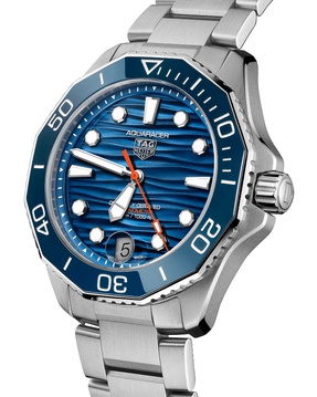 Men's watch / unisex  TAG HEUER, Aquaracer Professional 300 Date / 42mm, SKU: WBP5111.BA0013 | watchapproach.com
